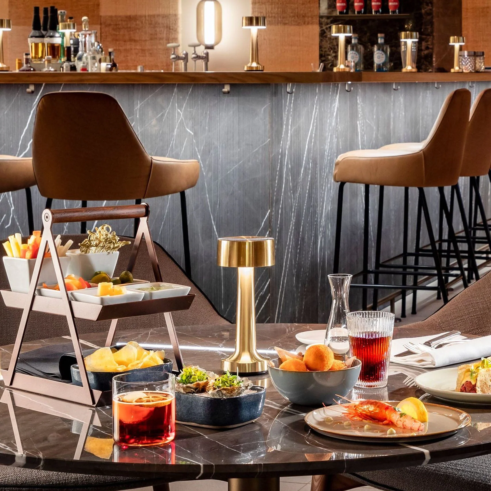 Elegante Dine Tischleuchte